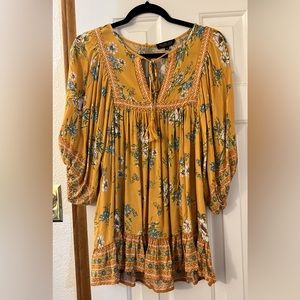 Rachel Zoe flowy top